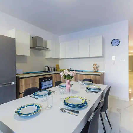 Brand New 3bdr 2 Bth Block B * St. Paul's Bay