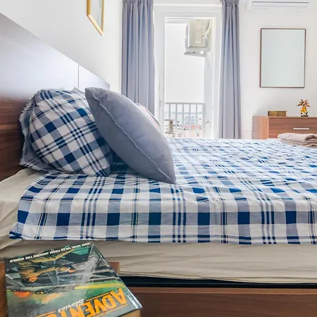 Apartamento Brand New 3bdr 2 Bth Block B *